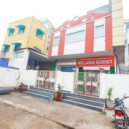 Hotel O Ansh Residency Delhi  Exteriör bild