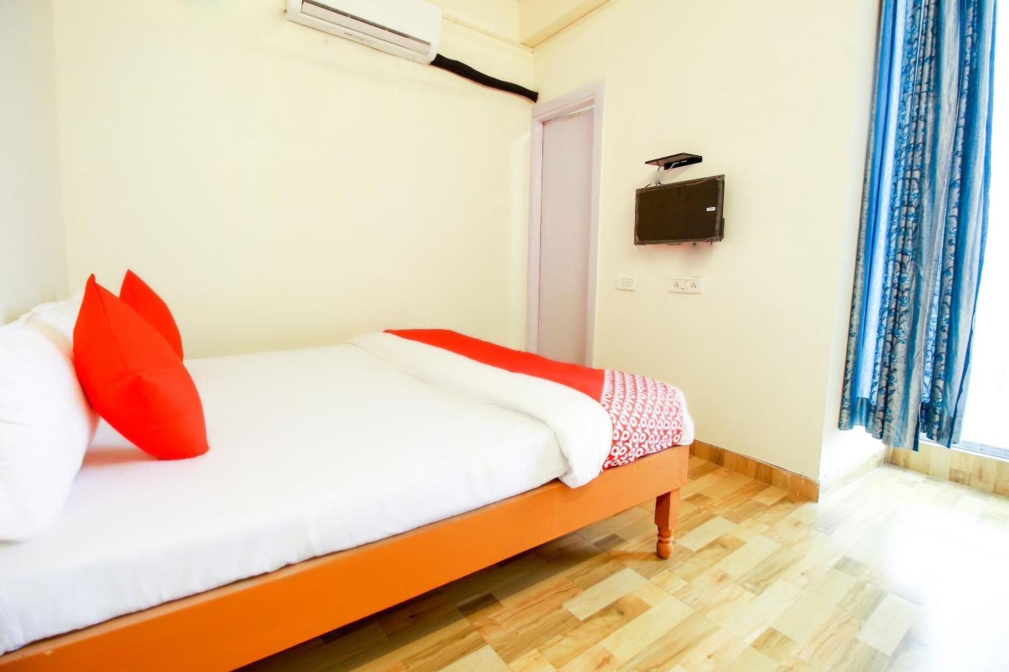 Hotel O Ansh Residency Delhi  Exteriör bild
